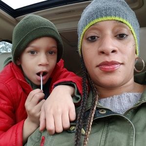 Meet your Posher, Andrea